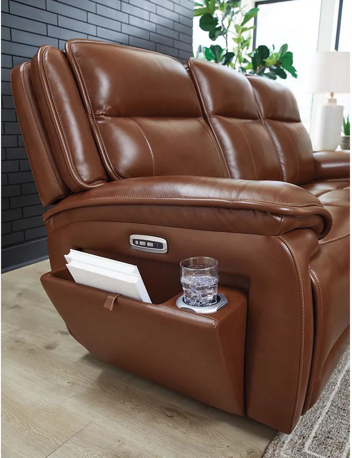 Healy Pier Power Reclining Sofa In Chocolate U1120415