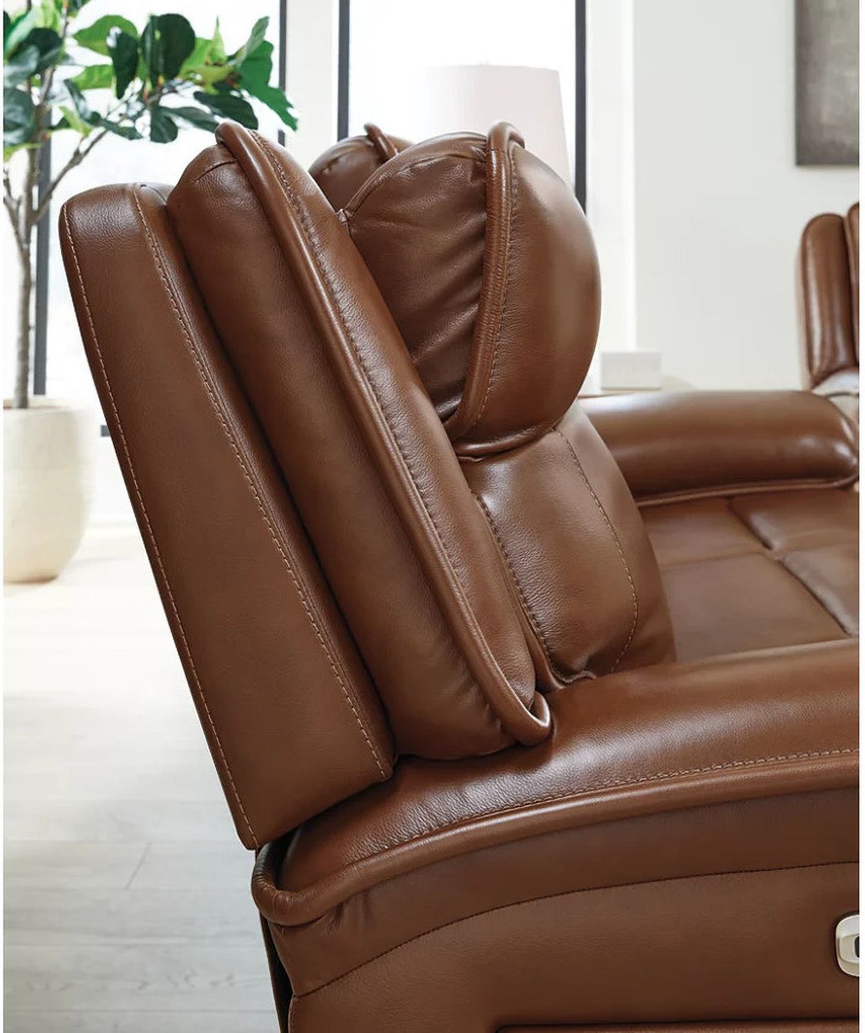Healy Pier Power Reclining Sofa In Chocolate U1120415