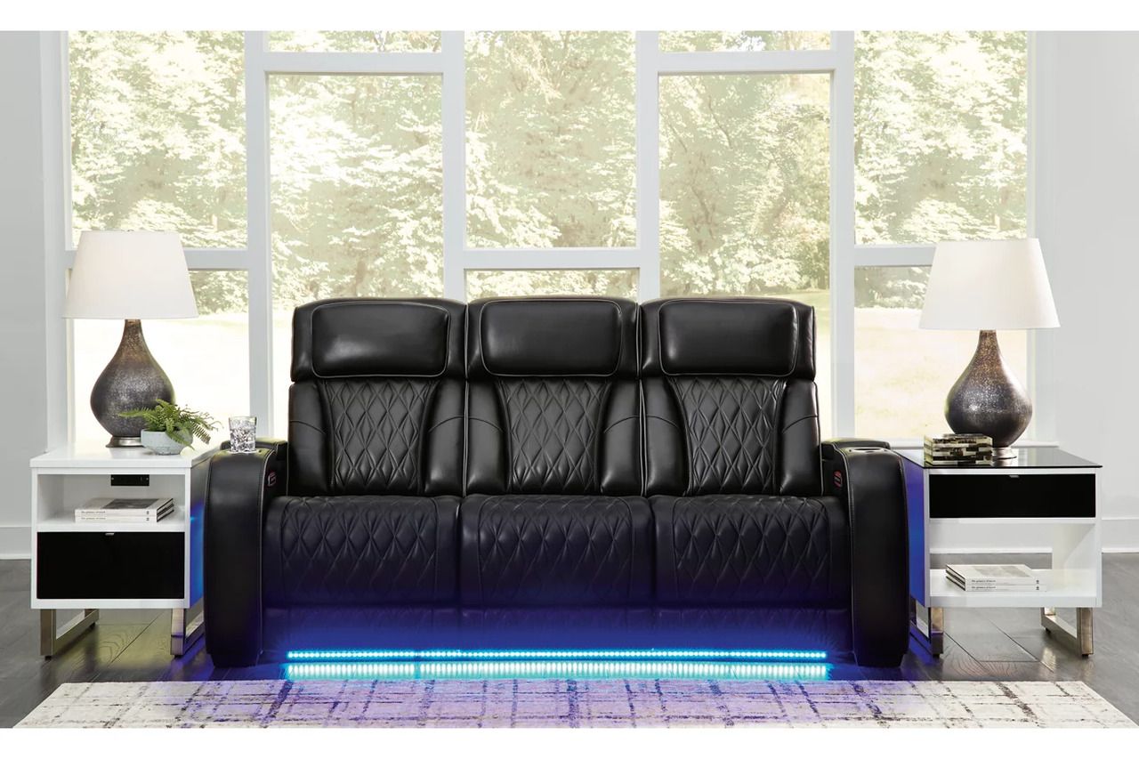 Boyington Power Reclining Living Room Set In Black U27106U1