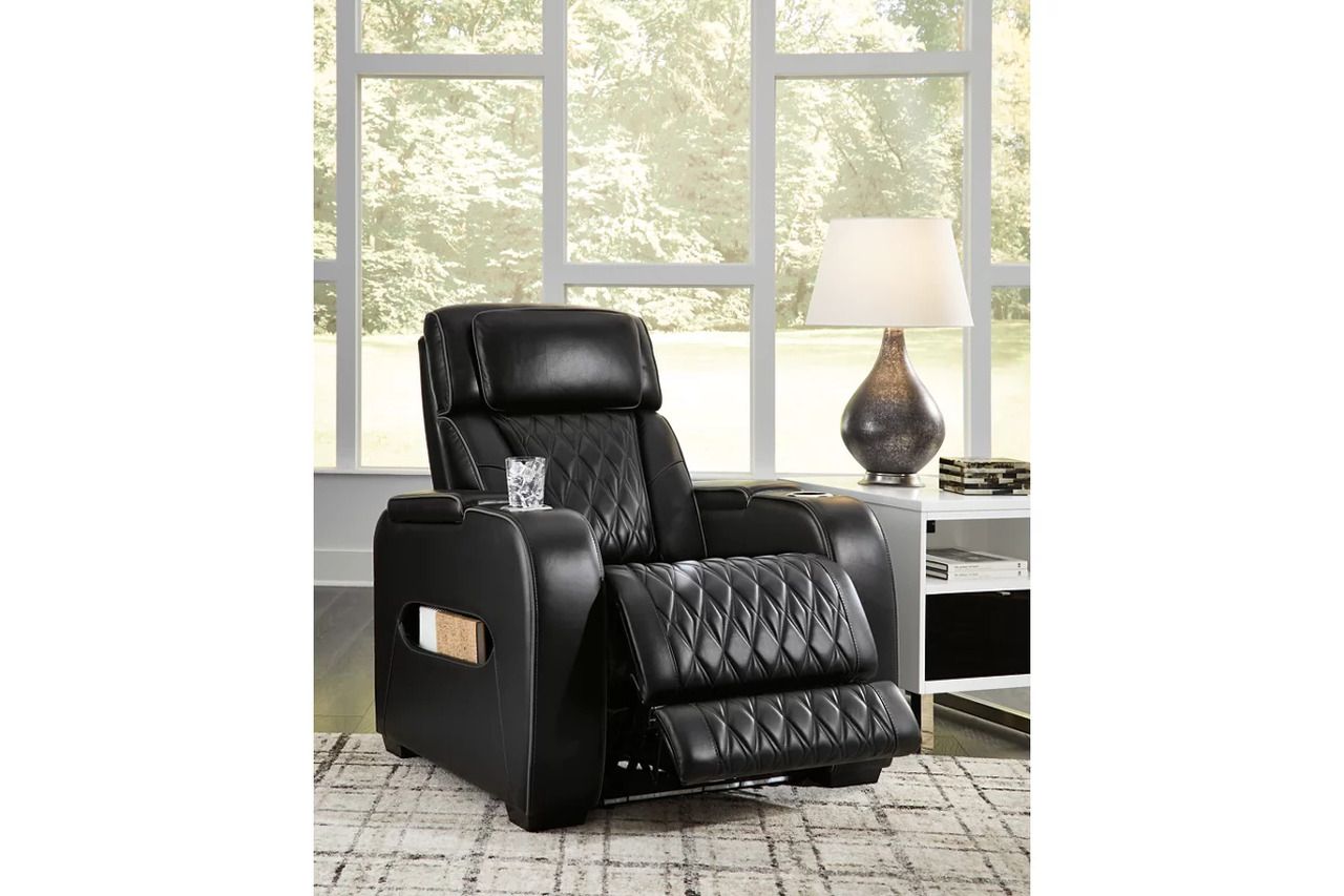 Boyington Power Reclining Living Room Set In Black U27106U1