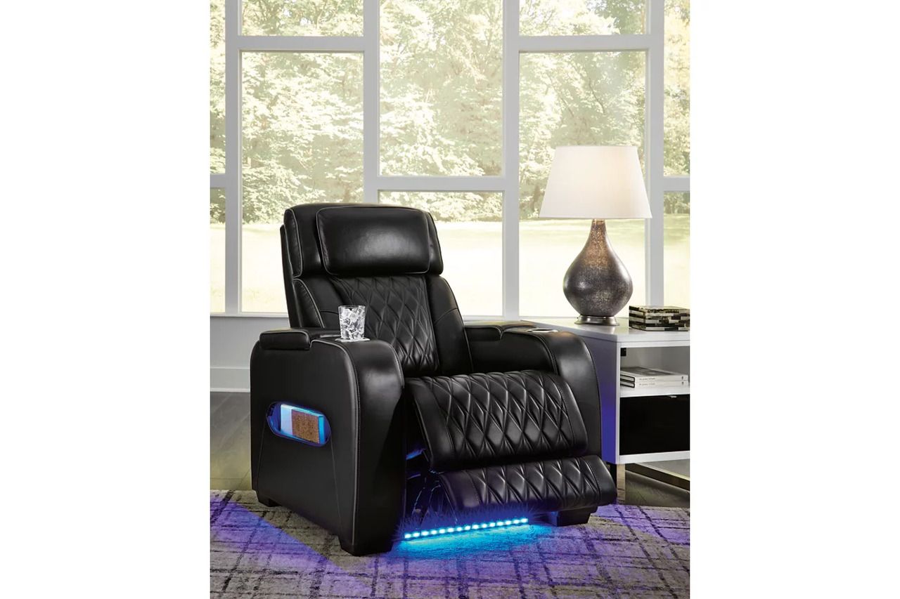 Boyington Power Reclining Living Room Set In Black U27106U1