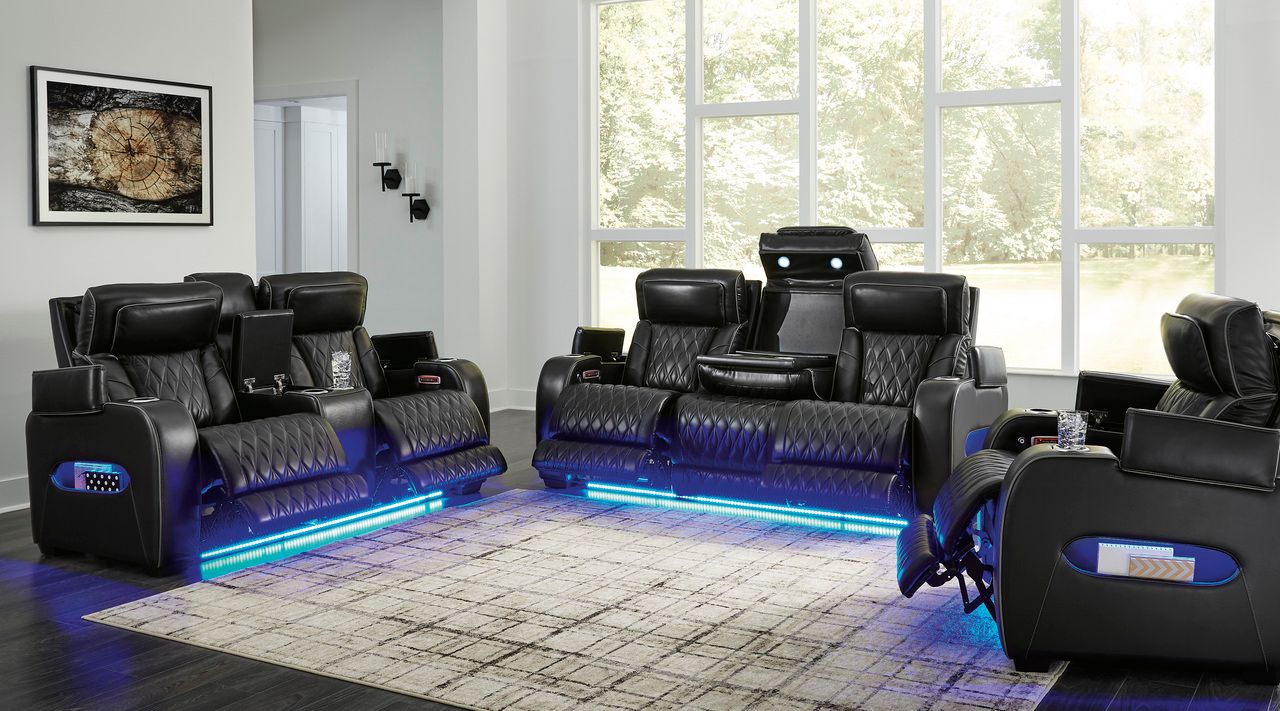 Boyington Power Reclining Living Room Set In Black U27106U1