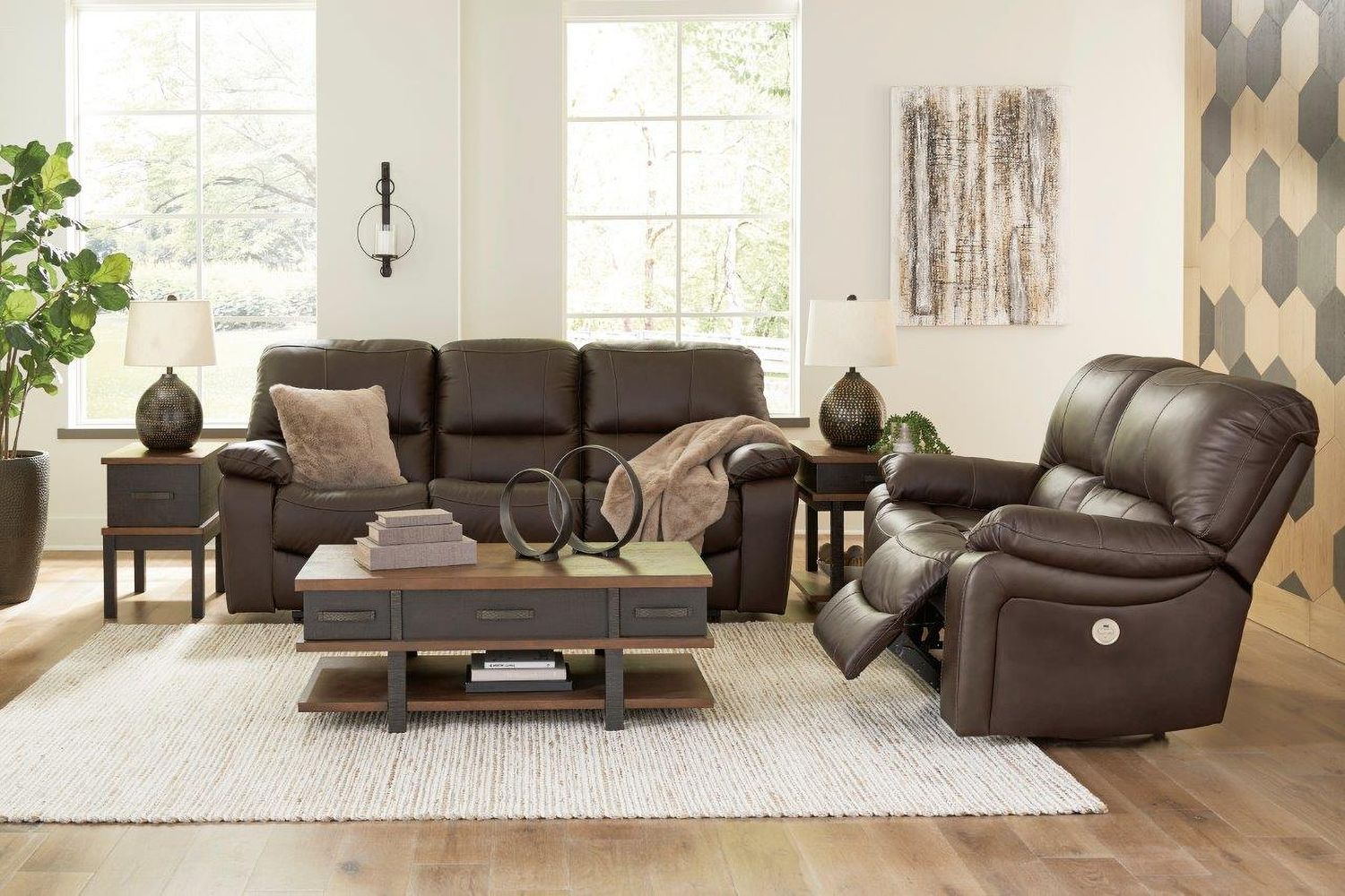 Leesworth Reclining Power Sofa In Dark Brown U4380887
