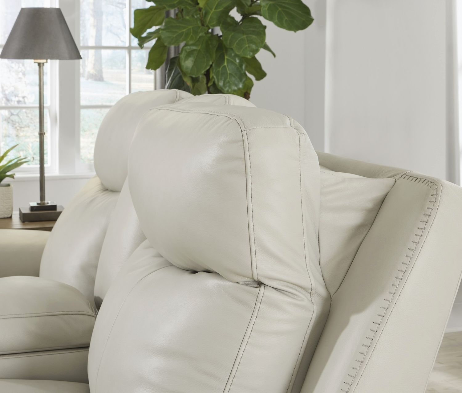 Mindanao Power Recliner With Adjustable Headrest In Coconut U5950513