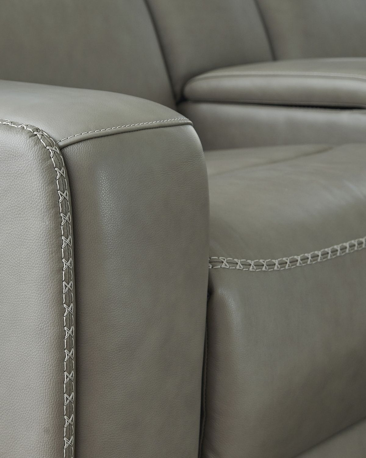 Correze Leather Power Reclining Console Loveseat In Gray U94202S3