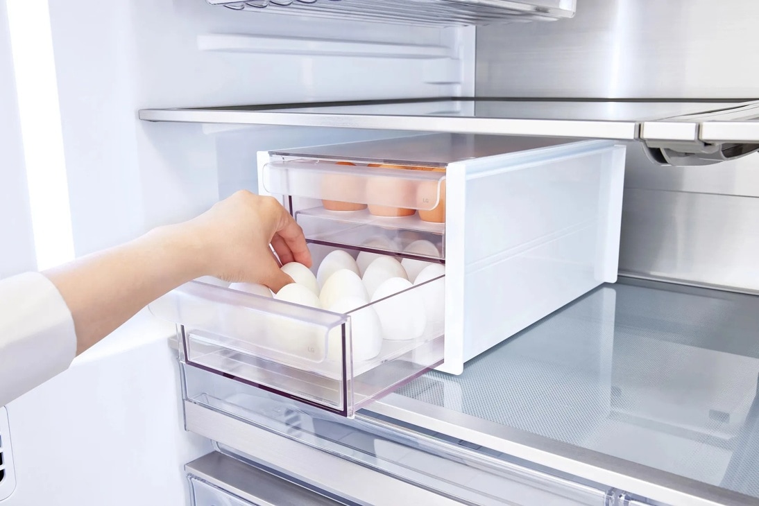 LG Egg Tray Refrigerator Accessory U95AET1