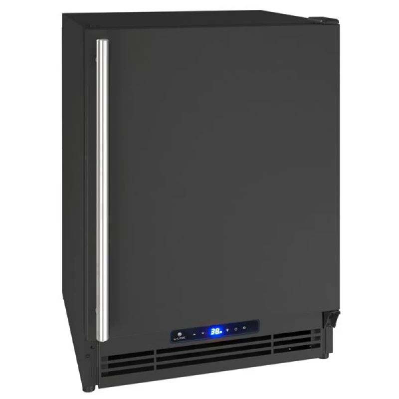 21" Refrigerator/Ice Maker in Black Solid UARI121BS01A