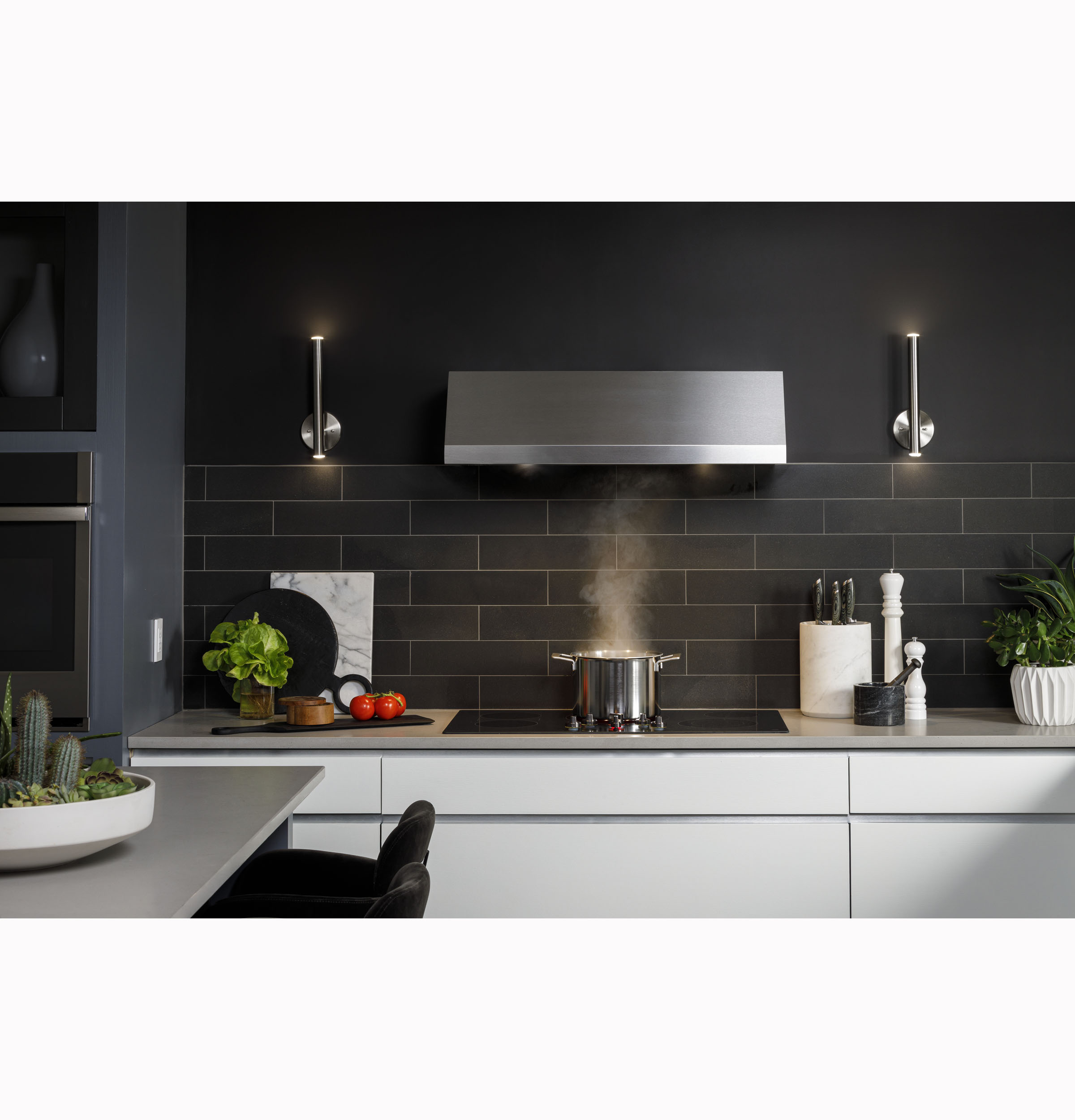 30" Commercial Style Hood view 7