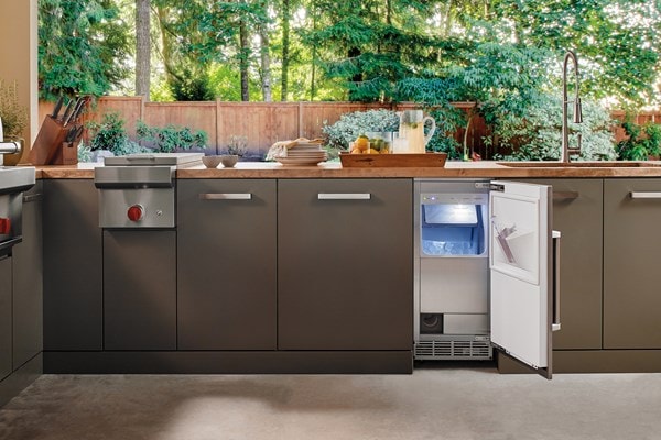 15" Outdoor Ice Maker - Panel Ready (Limited Availability) UC15IO