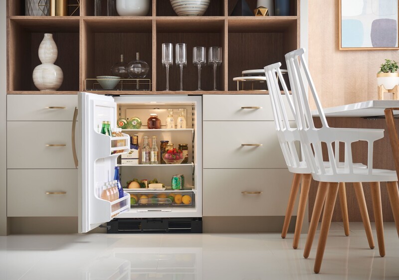 24" Undercounter Refrigerator - Panel Ready - Left Hinge UC24RLH