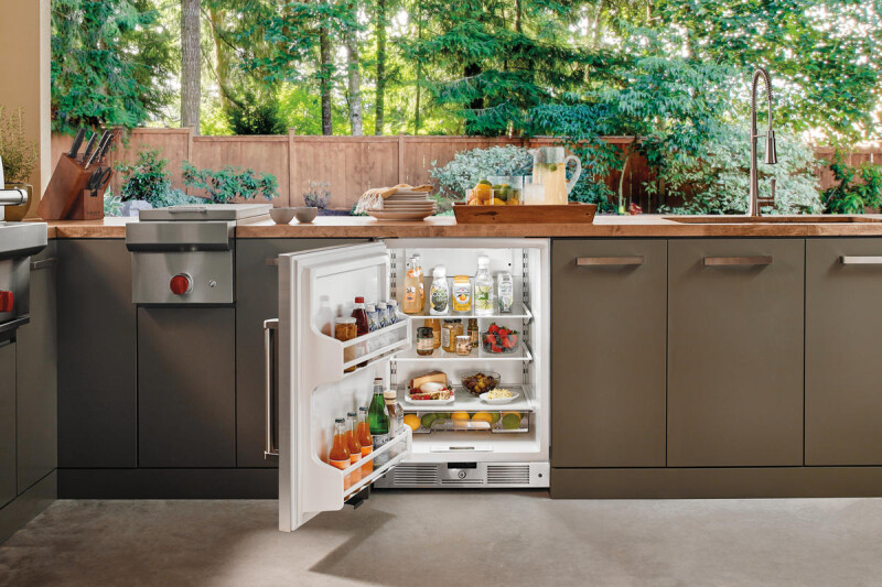 Legacy Model - 24" Outdoor Undercounter Refrigerator - Stainless Door - Left Hinge UC24ROPHLH