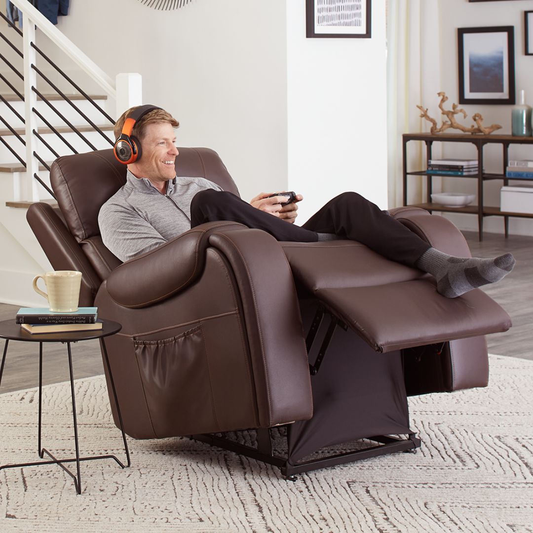 View Our Full Lineof Lift Recliners UC671