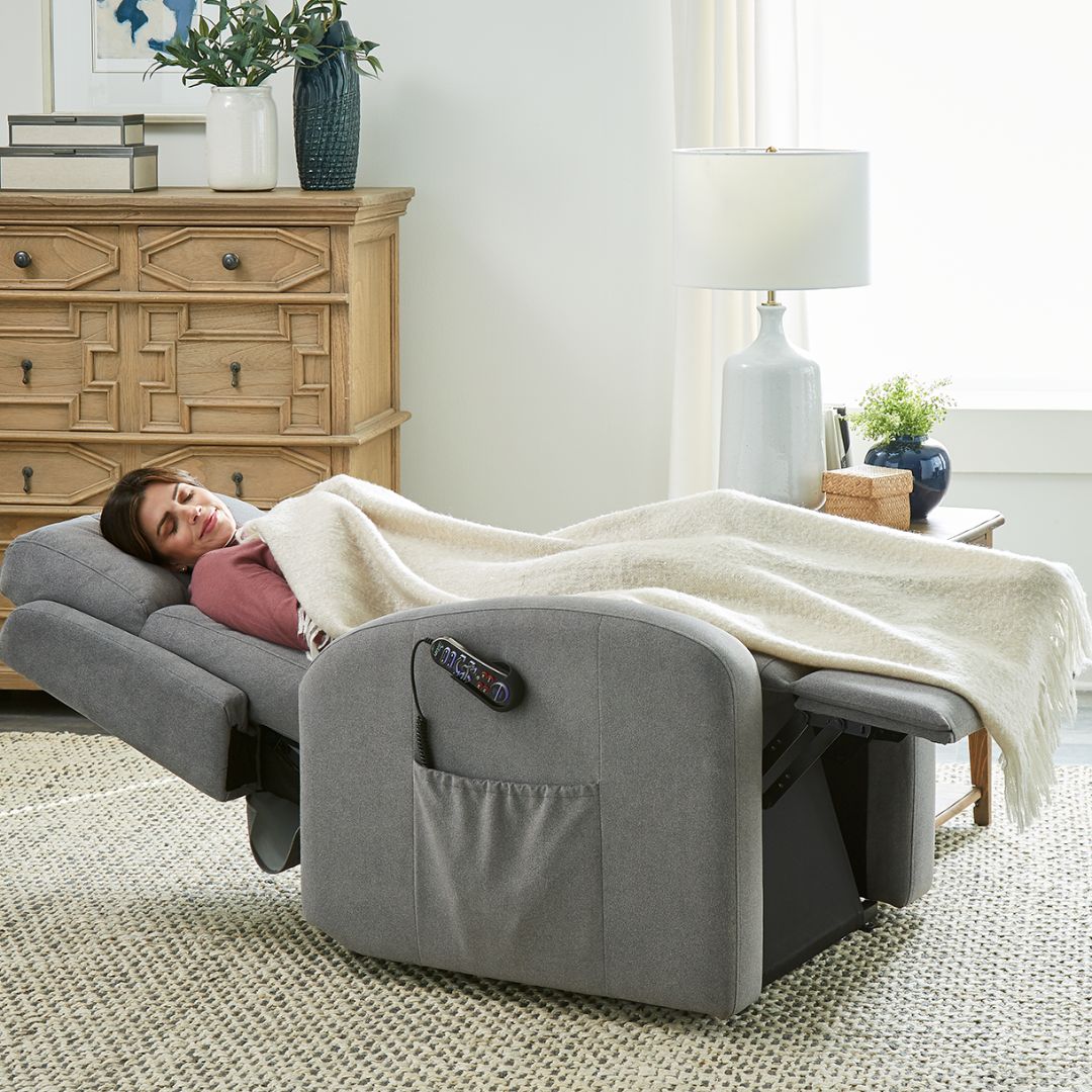 View Our Full Lineof Lift Recliners UC673