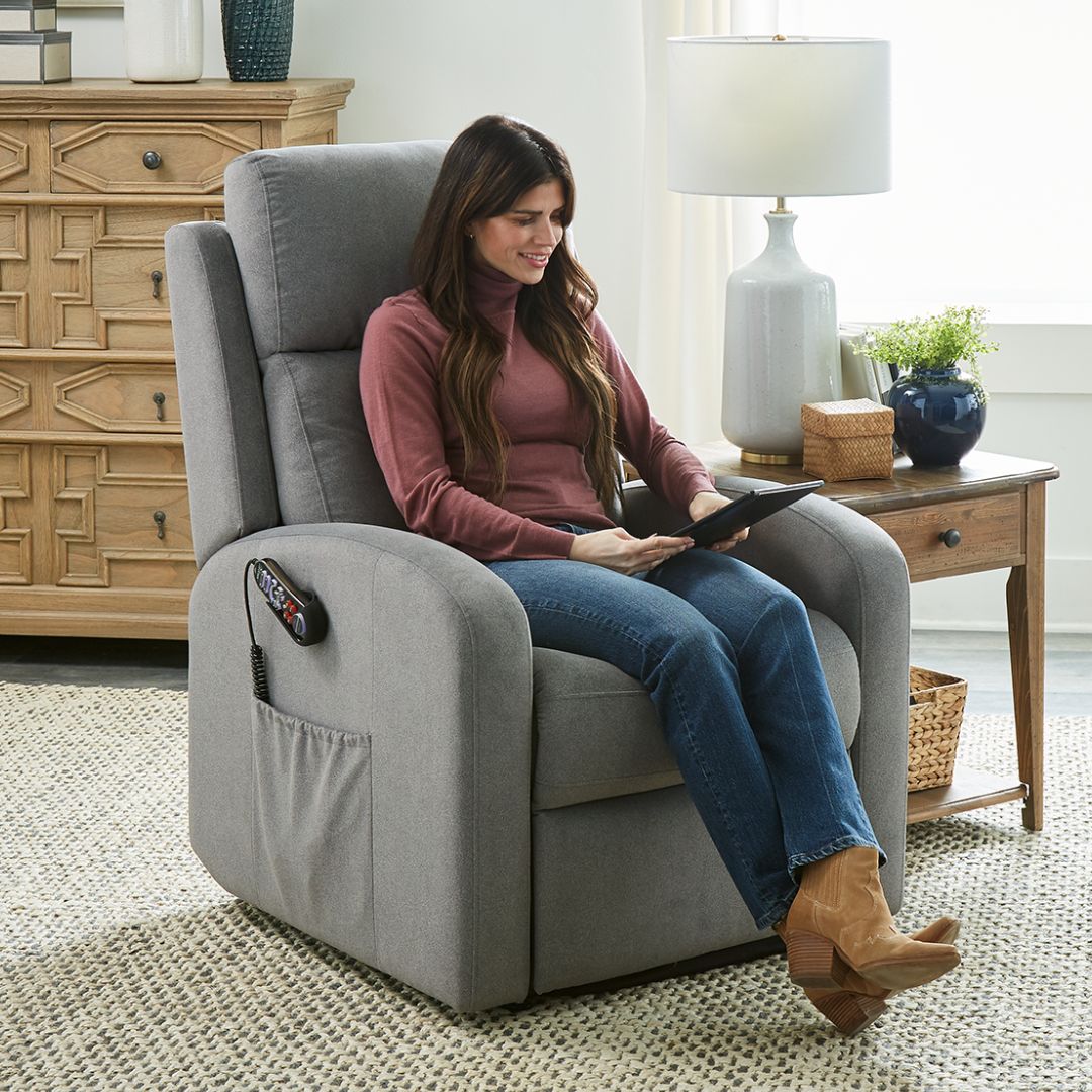 View Our Full Lineof Lift Recliners UC673