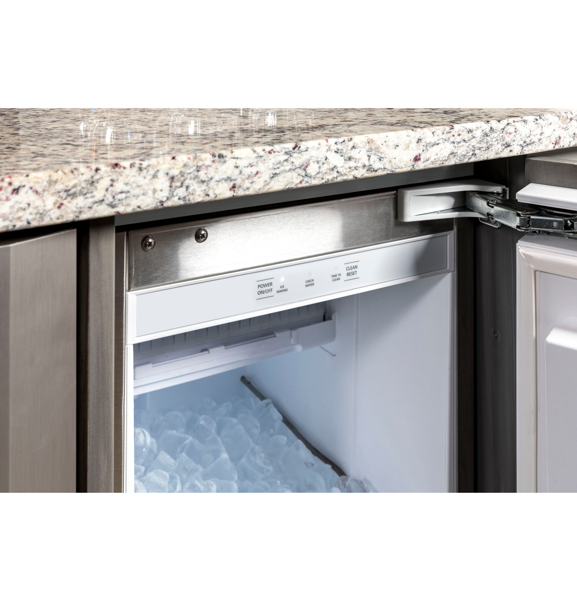 Ice Maker 15-inch Panel-ready - Clear Ice UCC15NJII