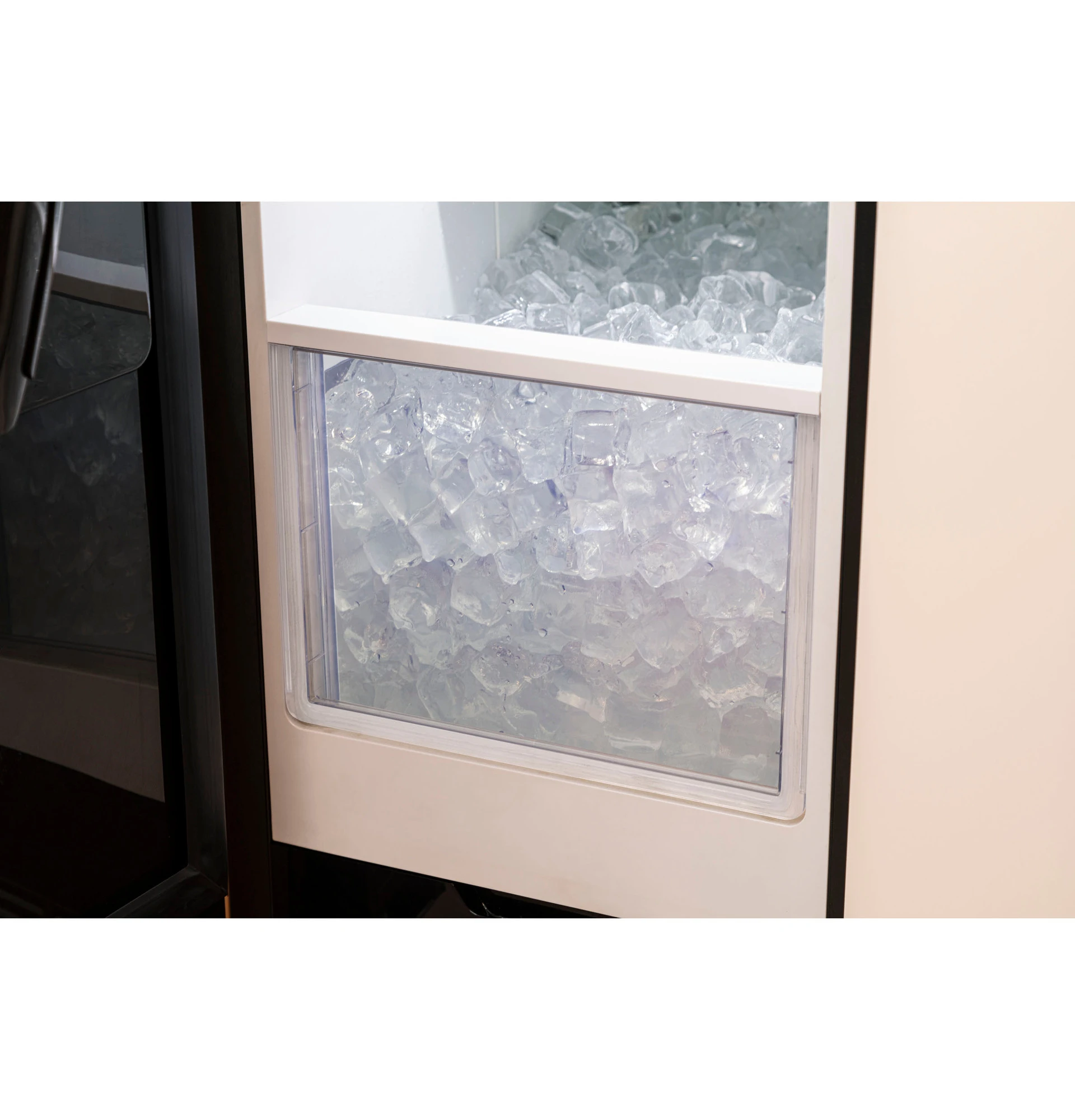 Ice Maker 15-Inch Panel-Ready - Clear Ice view 35