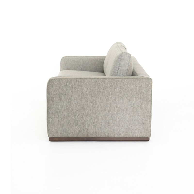 Colt Sofa - UCEN-00702-789 UCEN00702789
