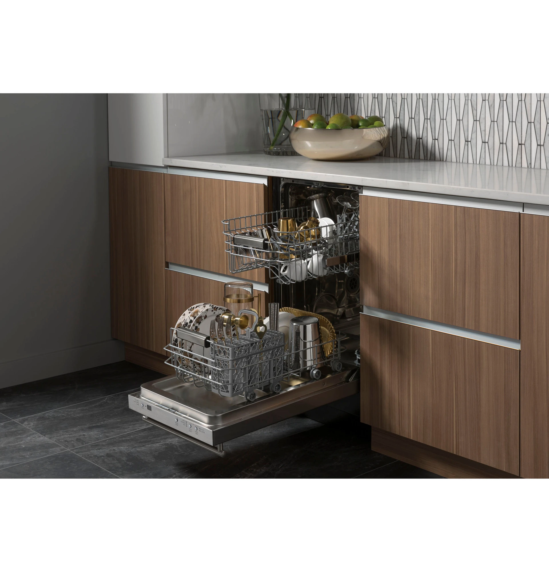 18" Panel-Ready Dishwasher view 4