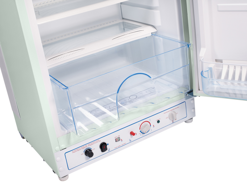 10 cu/ft Classic Retro Propane Refrigerator Direct Vent UGP10CCRDVLG