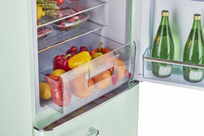 Classic Retro 21.6 in. 7 cu. ft. Retro Bottom Freezer Refrigerator UGP215LLGAC