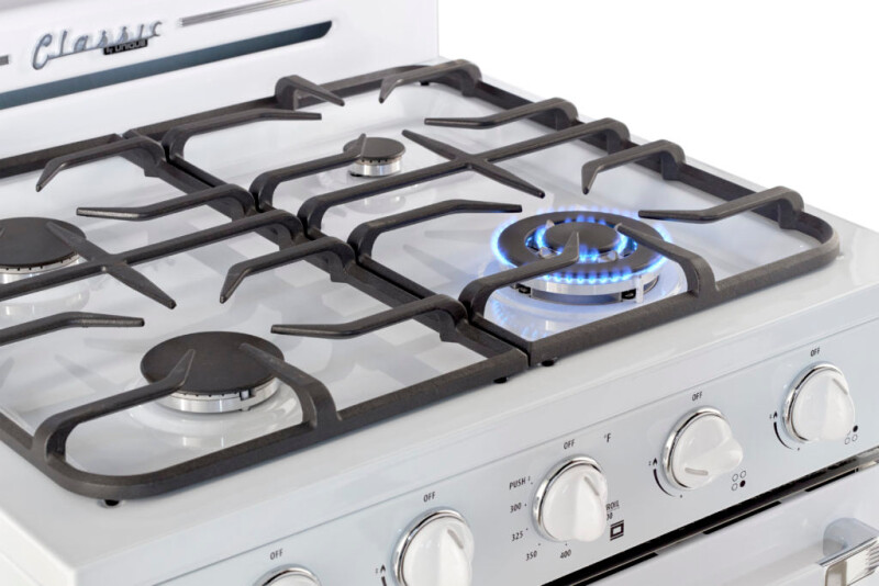 30' Classic Retro Offgrid Range with Large Power burner UGP30CROF2W