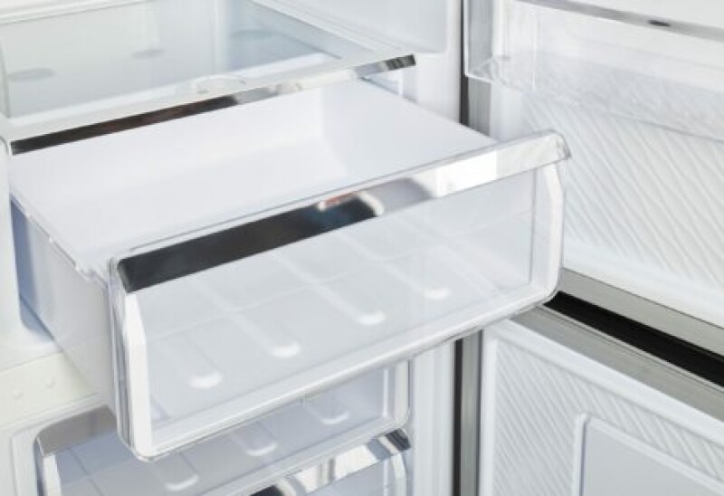 Prestige 23.6 in. 11.7 cu. ft. Frost Free Bottom Freezer Refrigerator UGP328LPSS