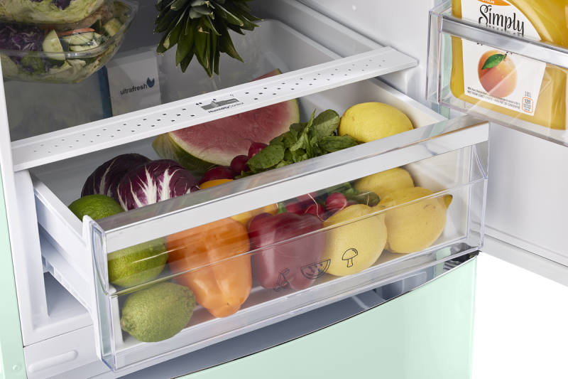 Classic Retro 12 cu. ft. Bottom Freezer Refrigerator UGP340LLGAC