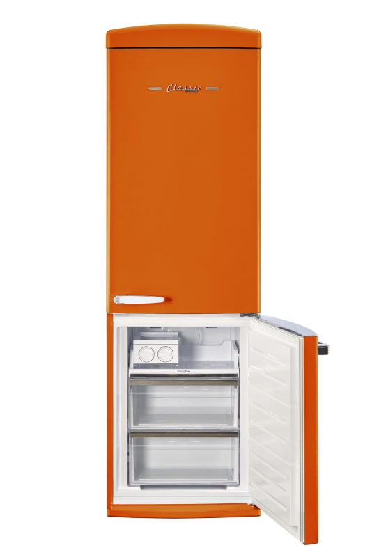 Classic Retro 12 cu. ft. Bottom Freezer Refrigerator in Creamsicle UGP340LOAC