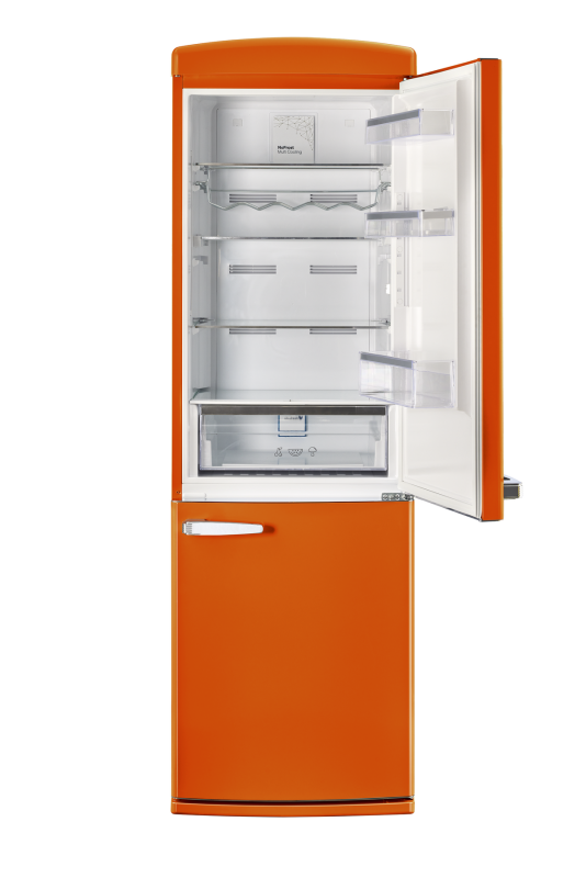 Classic Retro 12 cu. ft. Bottom Freezer Refrigerator in Creamsicle UGP340LOAC