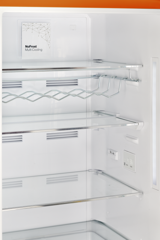 Classic Retro 12 cu. ft. Bottom Freezer Refrigerator in Creamsicle UGP340LOAC