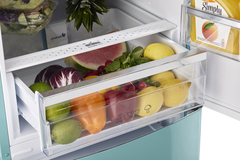 Classic Retro 12 cu.ft. Bottom Freezer Refrigerator UGP340LTAC