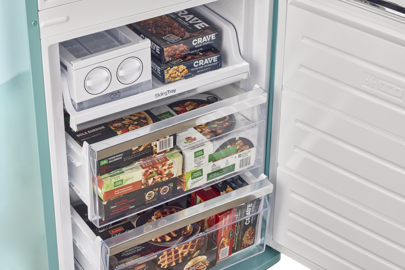 Classic Retro 12 cu.ft. Bottom Freezer Refrigerator UGP340LTAC
