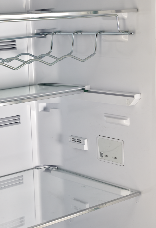 Classic Retro 12 cu.ft. Bottom Freezer Refrigerator UGP340LTAC