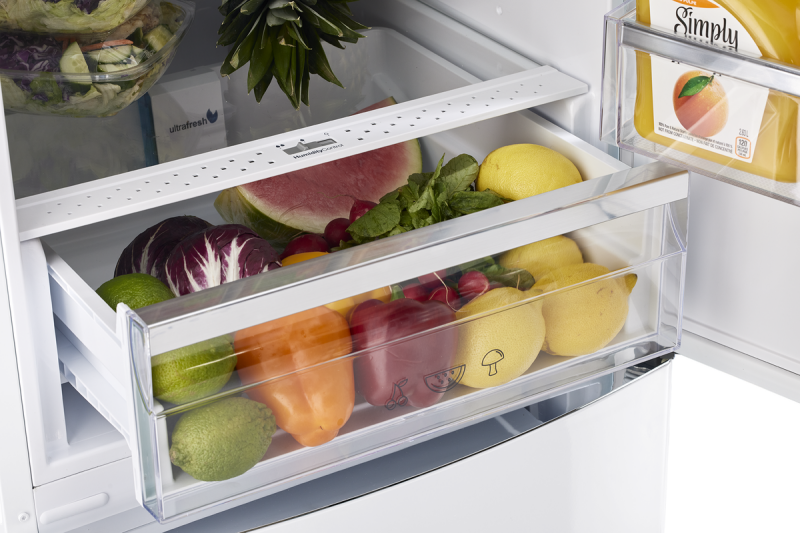 Classic Retro 12 cu.ft. Bottom Freezer Refrigerator UGP340LWAC