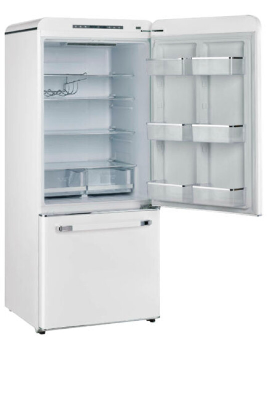 Classic Retro 30 in 17.7 cu. ft. Frost Free Retro Bottom Freezer Refrigerator UGP510LWAC