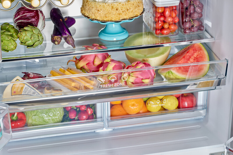 Classic Retro 36-inch 21.4 cu. ft. Frost Free French Door Counter Depth Refrigerator with Built-In Ice Maker® UGP595LTAC