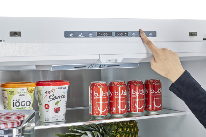 Classic Retro 36-inch 21.4 cu. ft. Frost Free French Door Counter Depth Refrigerator with Built-In Ice Maker - ® UGP595LWAC