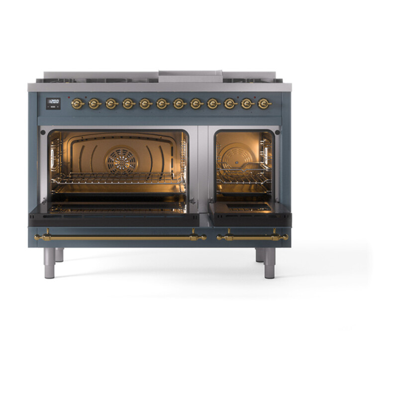 Nostalgie II Noblesse 48″ Dual Fuel Range (8 Sealed Burners + Griddle, Natural Gas, Solid Door, Blue Grey, Brass) UN48FQNMPBGG