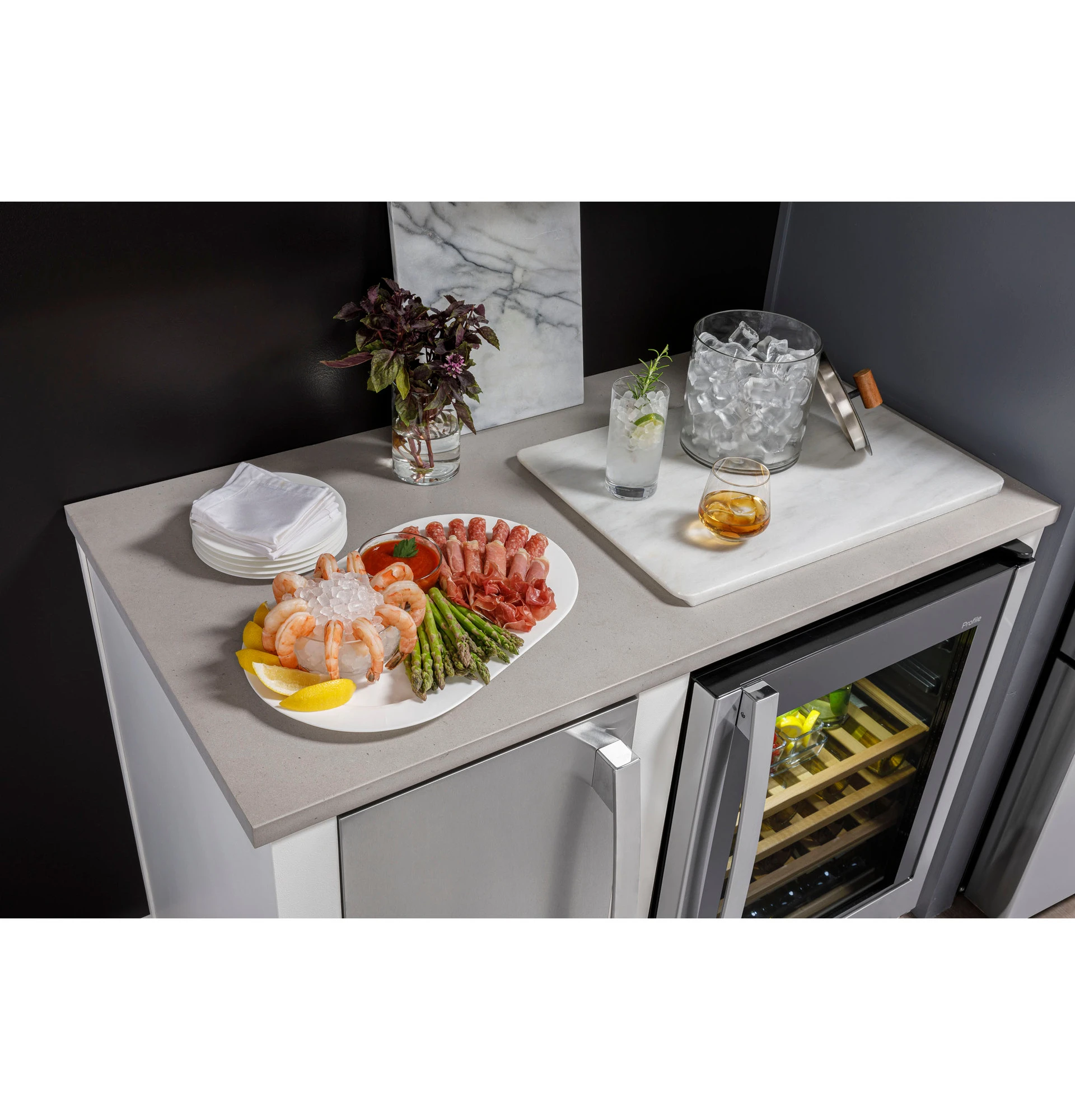 Ice Maker 15-Inch Panel-Ready - Nugget Ice view 41