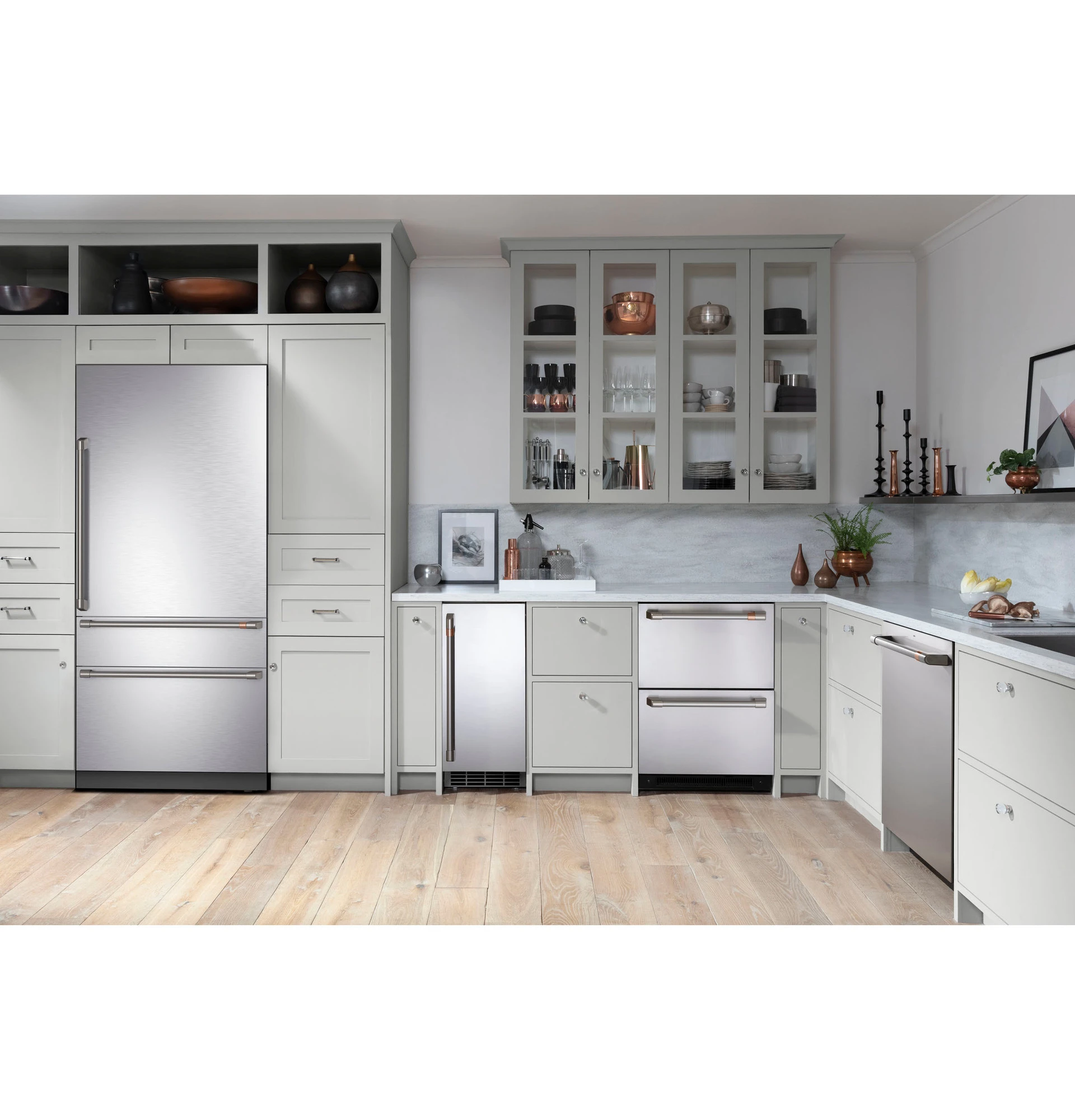 Ice Maker 15-Inch Panel-Ready - Nugget Ice view 45