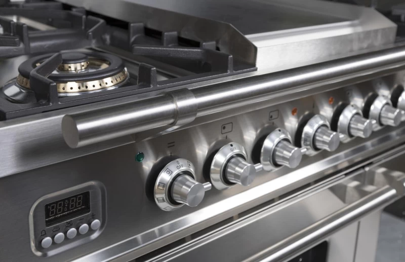 Professional Plus Series 36" Dual Fuel Natural Gas Freestanding Range UPDW90FDMPI, product image 8 of 16
