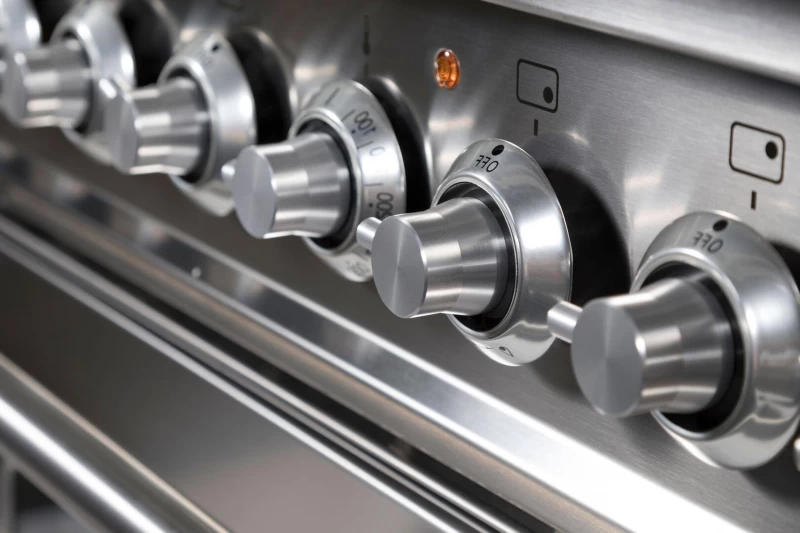Professional Plus Series 36" Natural Gas Freestanding Range UPW90FDVGGI, product image 7 of 28