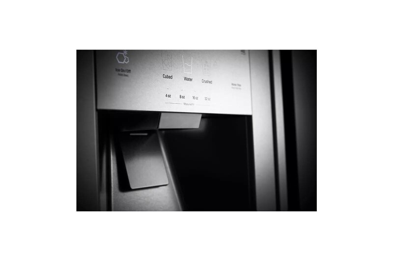 LG SIGNATURE 23 cu. ft. Smart wi-fi Enabled InstaView™ Door-in-Door® Counter-Depth Refrigerator view 8