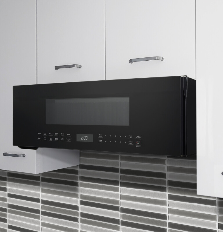 1.2 Cu. Ft. Over-the-range Low Profile Sensor Microwave Oven UVM9125DYBB