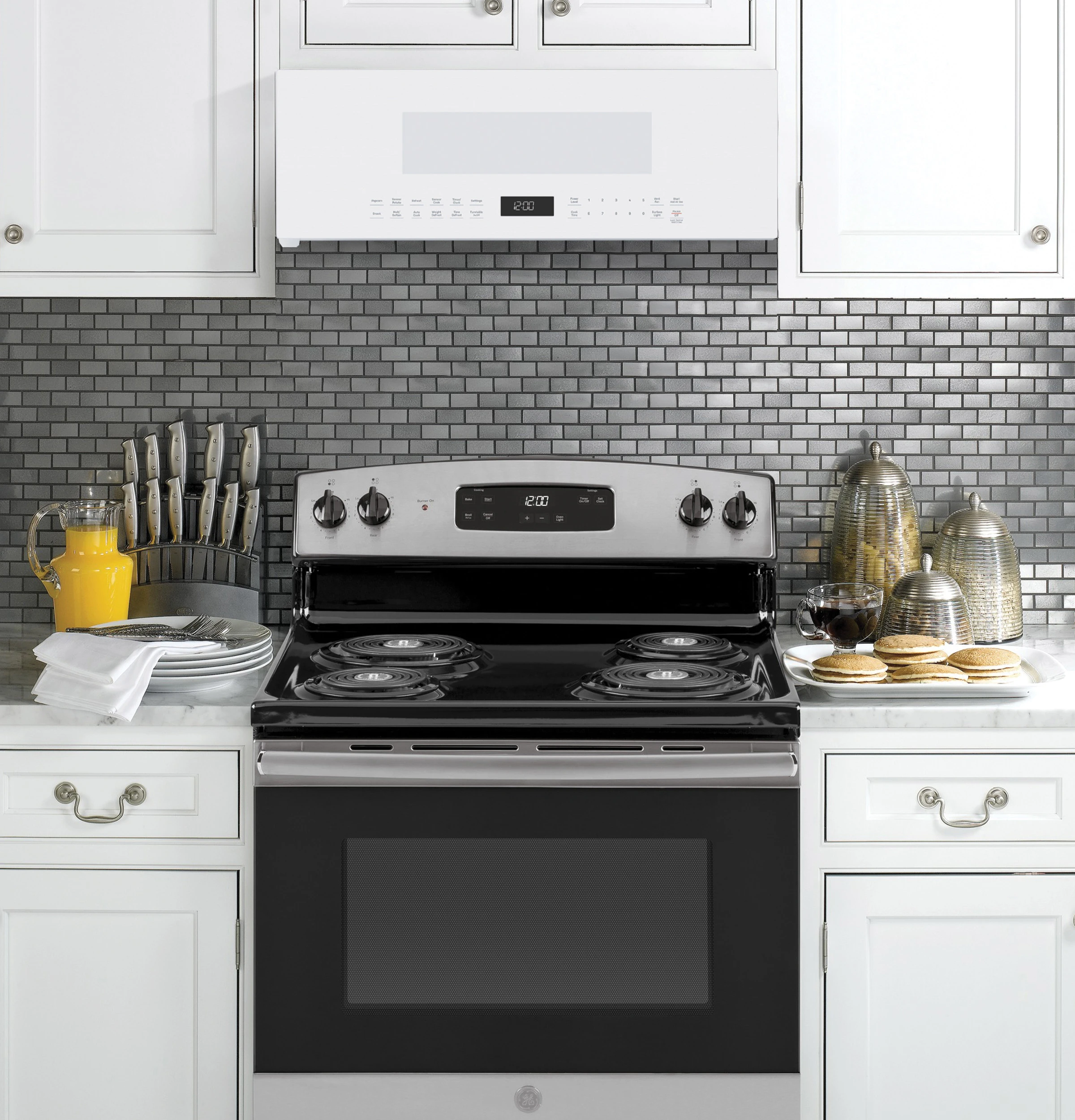 1.2 Cu. Ft. Over-the-range Low Profile Sensor Microwave Oven UVM9125DYWW