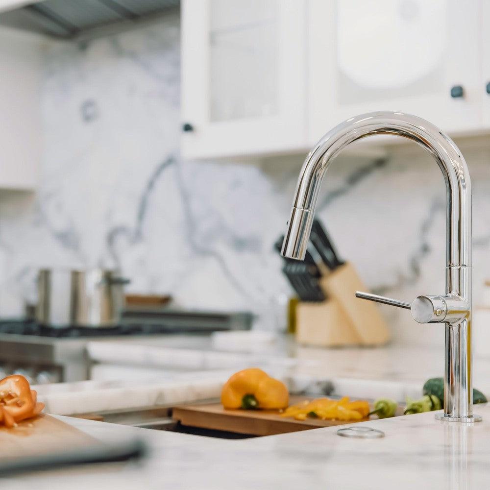 Voltaire Pull Down Single Handle Kitchen Faucet In Chrome VLTKFCH
