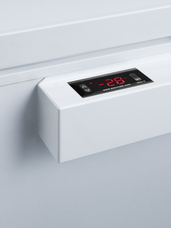 16 Cu.Ft. Chest Freezer VT125