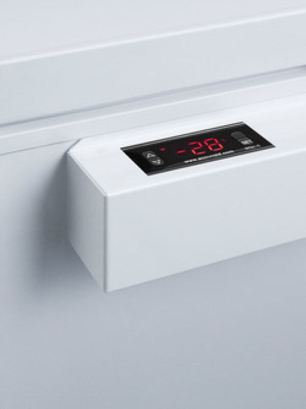 9 Cu.Ft. Chest Freezer VT85