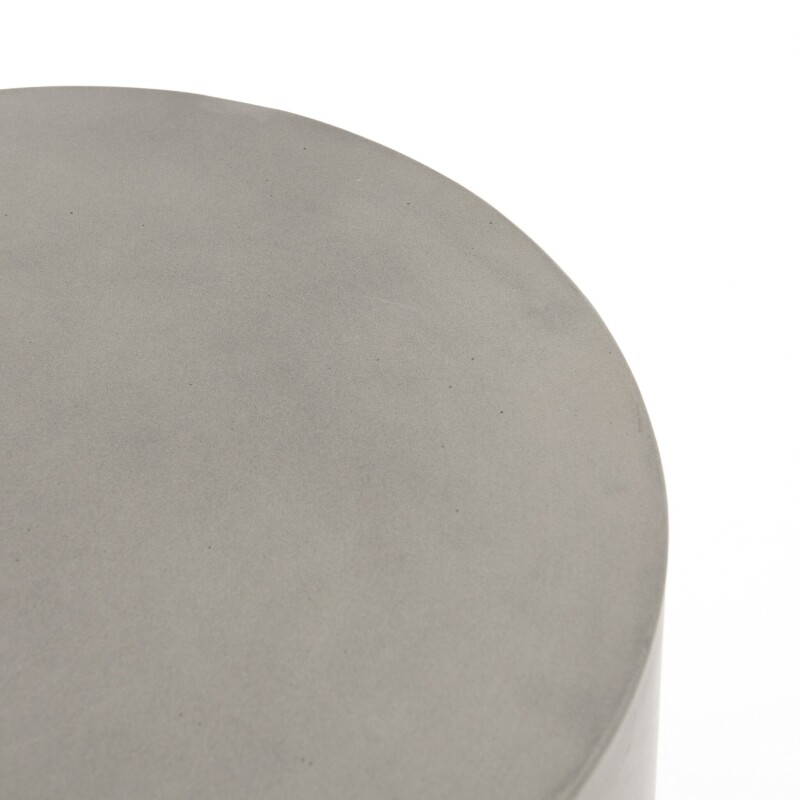 Ivan Round End Table - VTHY-041 VTHY041