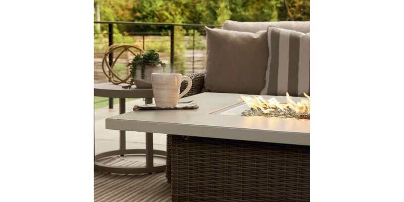 Huntington Outdoor Rectangle Fire Table W003RFTRCFGD